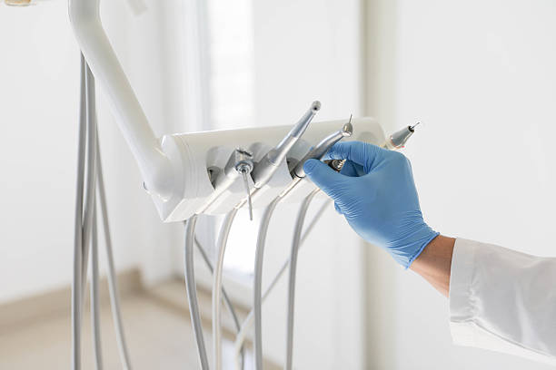 24/7 Emergency Teeth Whitening experts in Sneads, FL